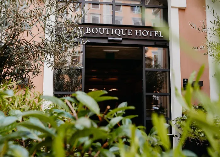 Hotel Loly Boutique 4*