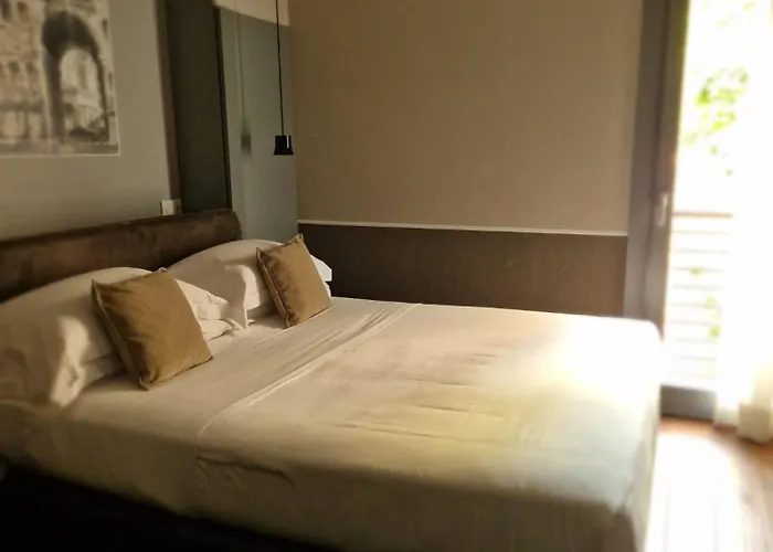 Loly Boutique Hotel Rom