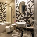 Hotel Loly Boutique 4*